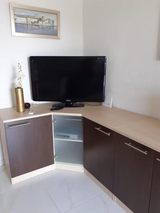 Apartman Zlatka Zečevo Exterior foto